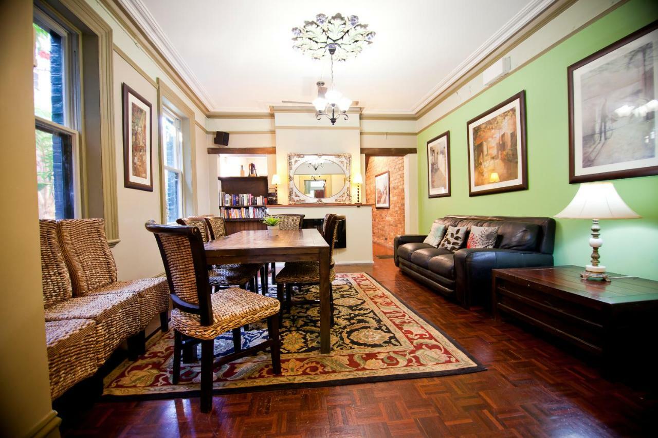 The Nunnery Accommodation Melbourne Exterior photo
